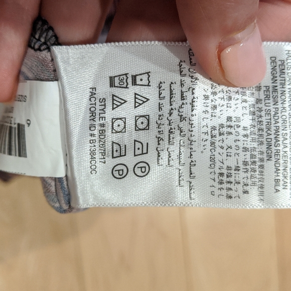 BCBGeneration - Birchy Striped Mock Neck D… - Picture 9 of 9